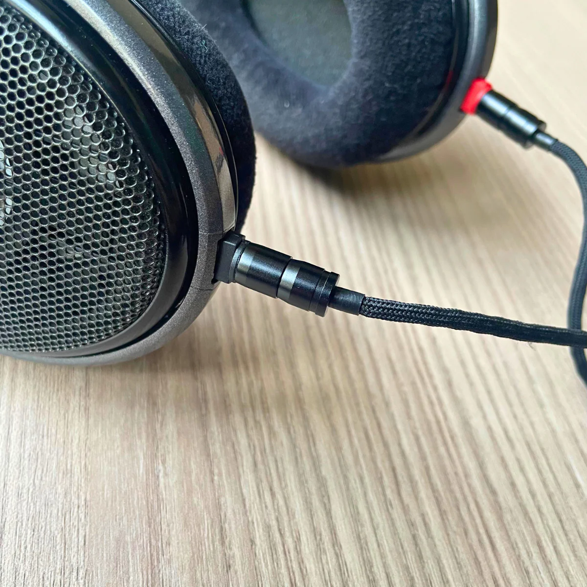 EarAudio Premium Cable For Sennheiser HD 600, HD 650, HD 660s2 - Image 8