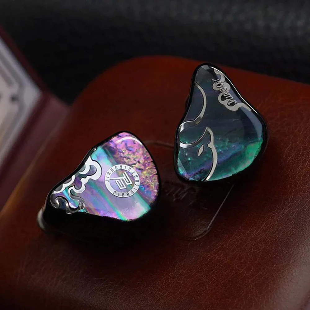 JUZEAR x Z Reviews Defiant IEM - Image 8