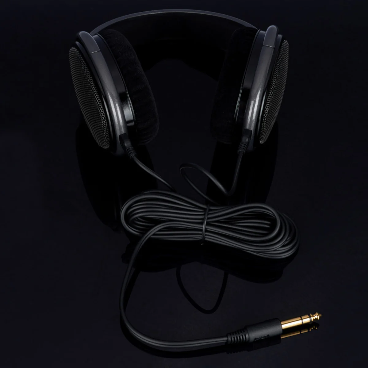 Sennheiser HD 650 Open Back Headphones - Image 10